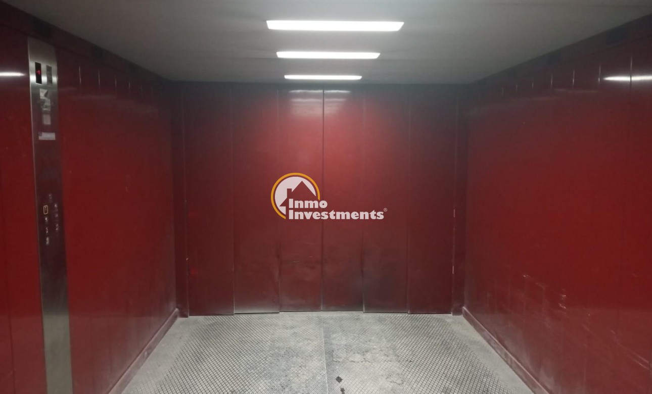 Resale - Garage - Torrevieja - La Mata