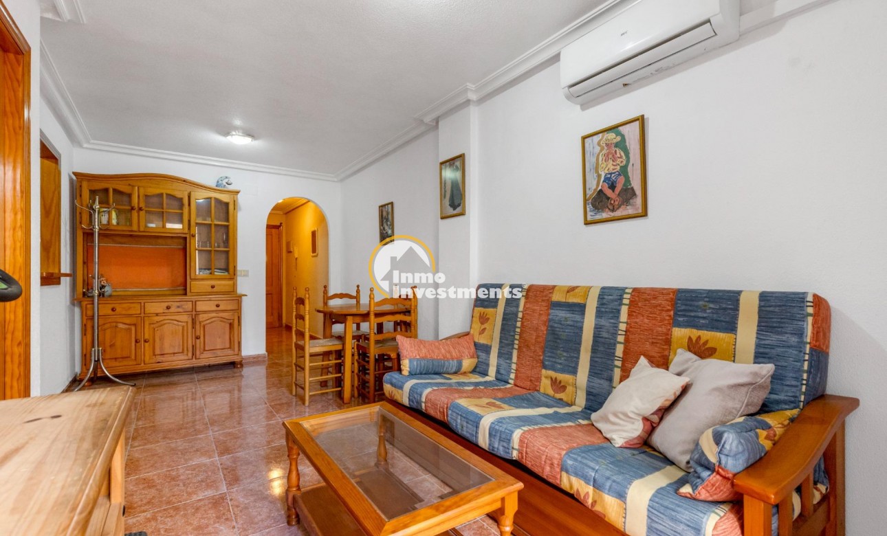 Resale - Apartment - Torrevieja