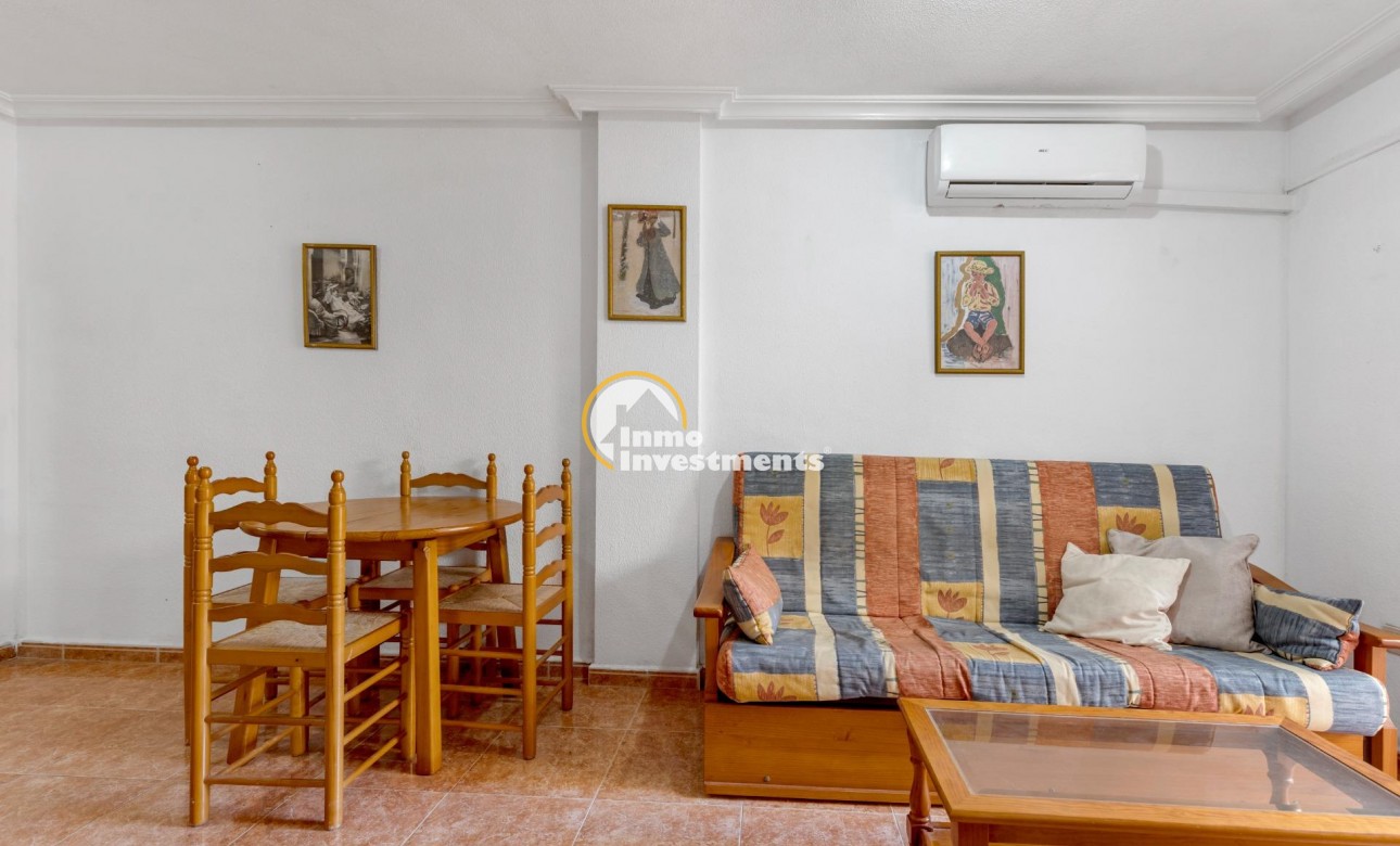 Resale - Apartment - Torrevieja