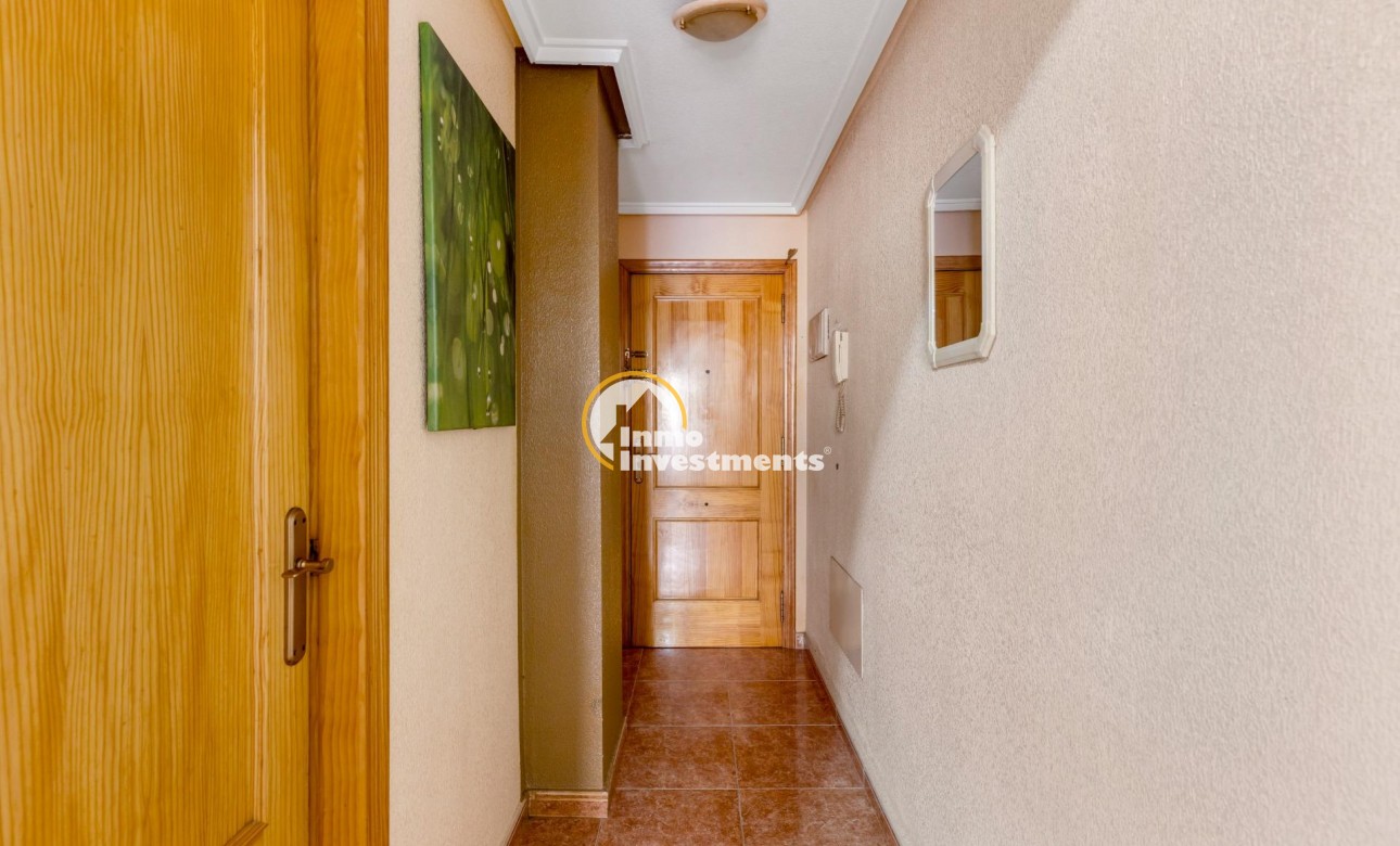Resale - Apartment - Torrevieja