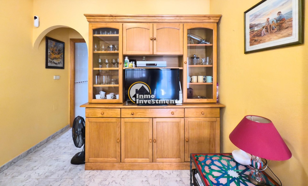 Resale - Bungalow - Torrevieja - La Mata pueblo
