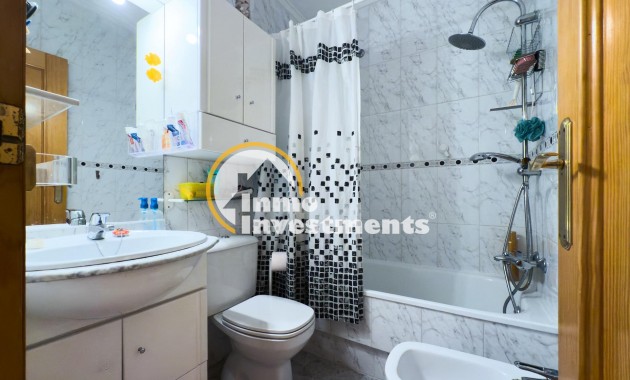 Resale - Bungalow - Torrevieja - La Mata pueblo