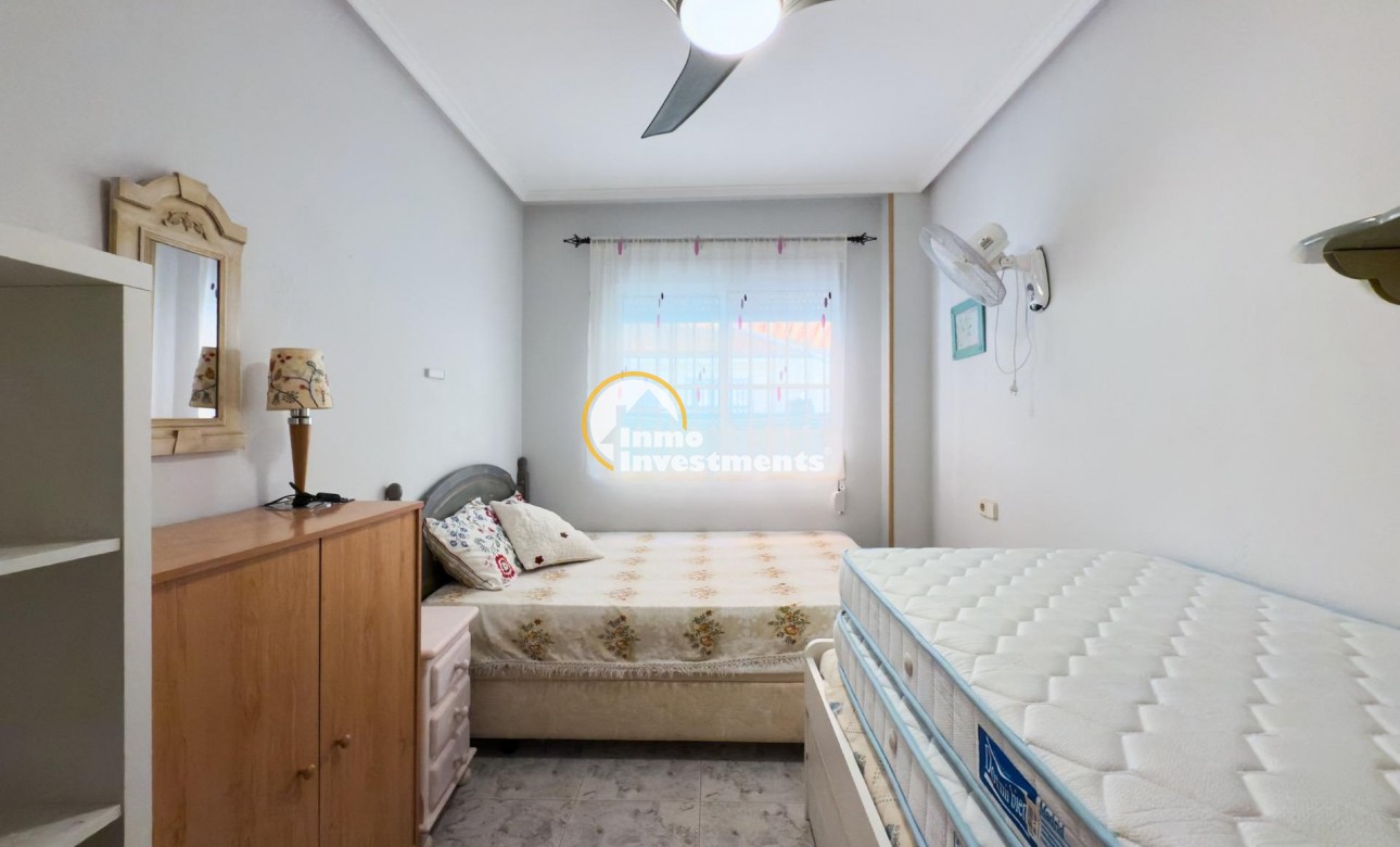 Resale - Bungalow - Torrevieja - La Mata pueblo