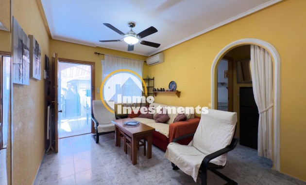 Resale - Bungalow - Torrevieja - La Mata pueblo