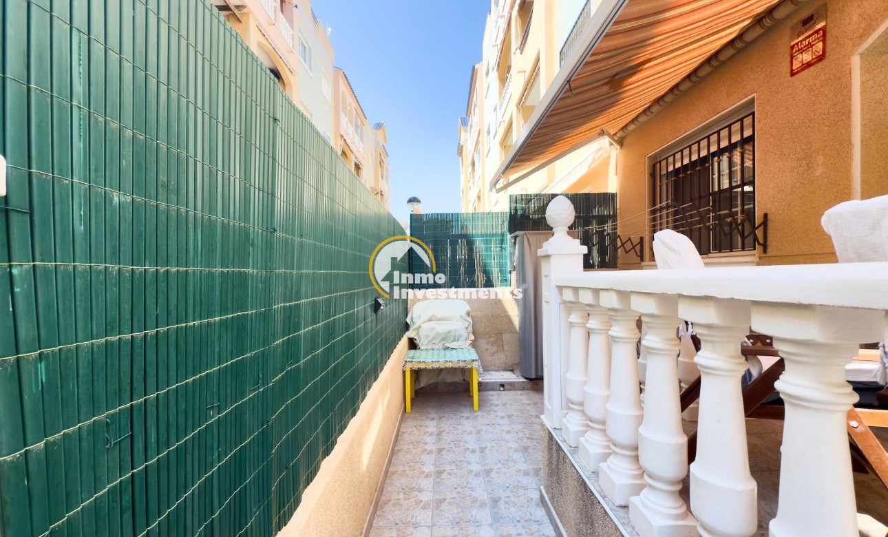 Resale - Bungalow - Torrevieja - La Mata pueblo