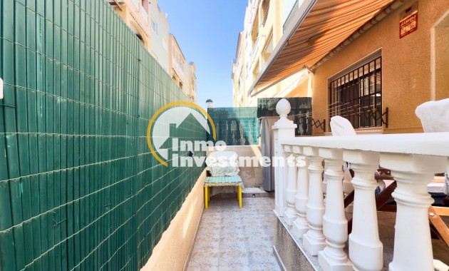 Resale - Bungalow - Torrevieja - La Mata pueblo