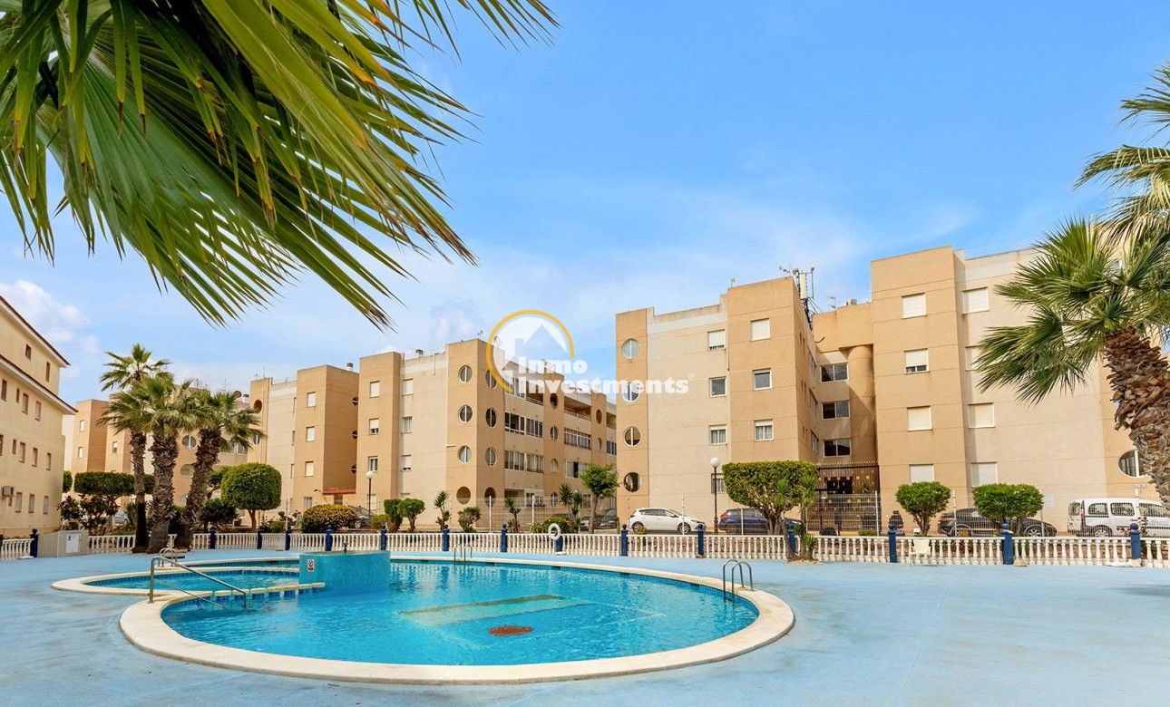 Resale - Apartment - Torrevieja - La Siesta - El Salado - Torreta