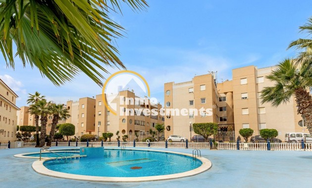 Resale - Apartment - Torrevieja - La Siesta - El Salado - Torreta