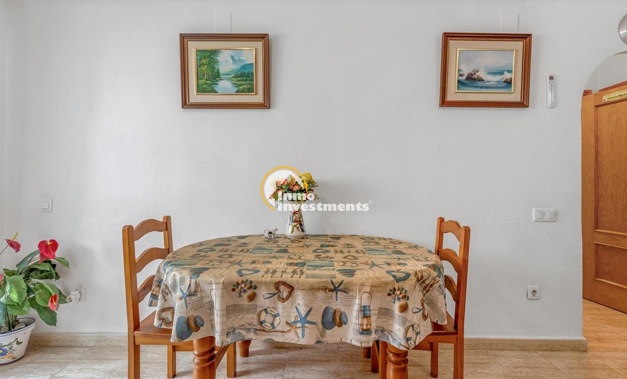 Resale - Apartment - Torrevieja - La Siesta - El Salado - Torreta