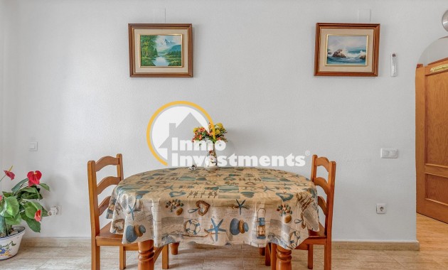 Resale - Apartment - Torrevieja - La Siesta - El Salado - Torreta