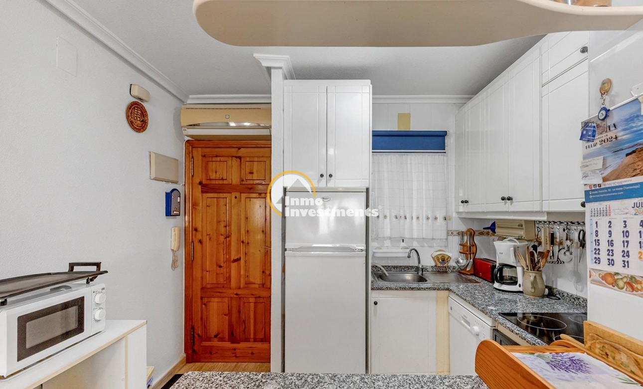Resale - Apartment - Torrevieja - La Siesta - El Salado - Torreta