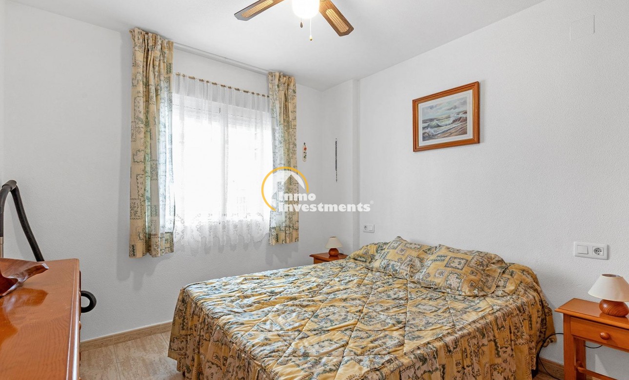 Resale - Apartment - Torrevieja - La Siesta - El Salado - Torreta