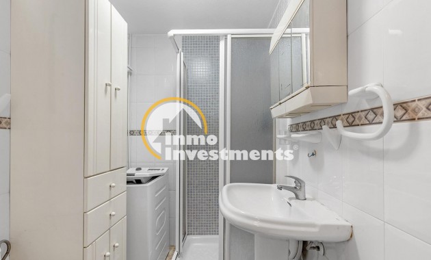 Resale - Apartment - Torrevieja - La Siesta - El Salado - Torreta