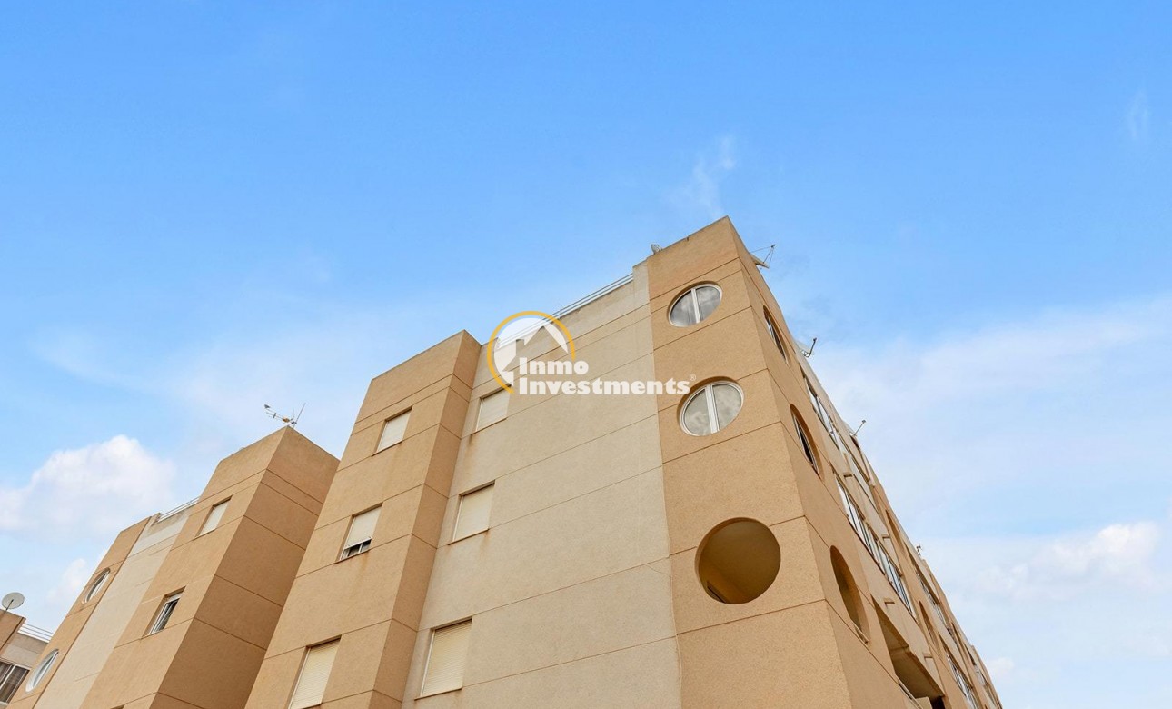 Resale - Apartment - Torrevieja - La Siesta - El Salado - Torreta