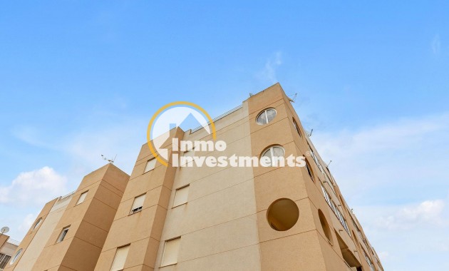 Resale - Apartment - Torrevieja - La Siesta - El Salado - Torreta