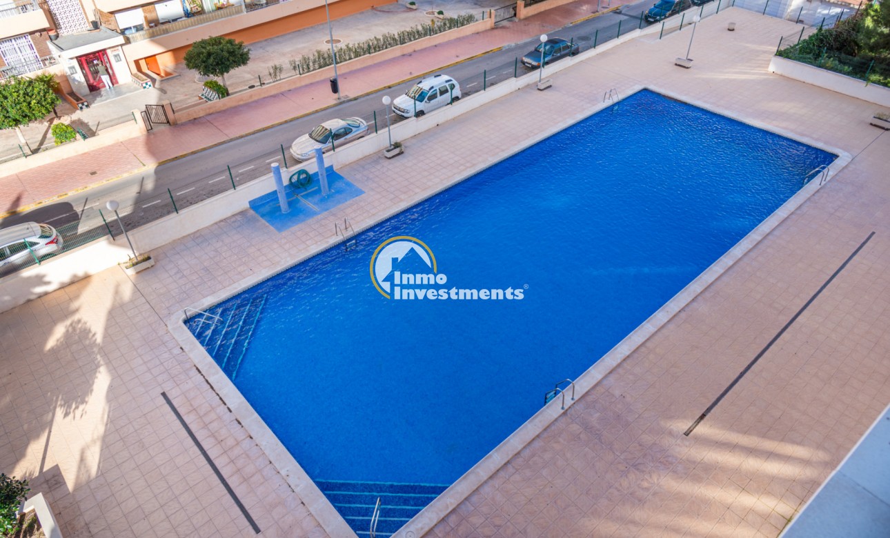 Resale - Apartment - Punta Prima - Beachside