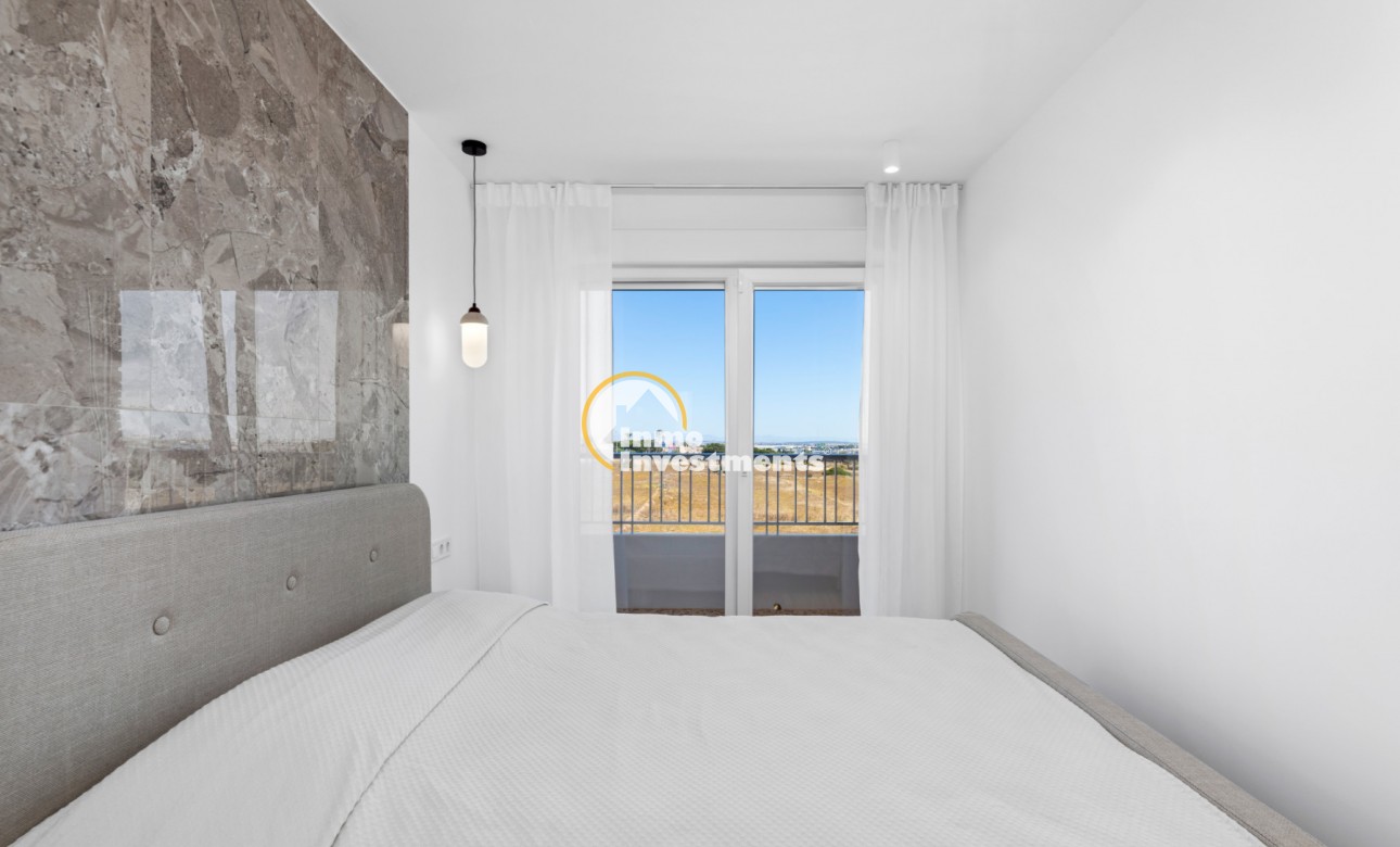 Resale - Apartment - Punta Prima - Beachside