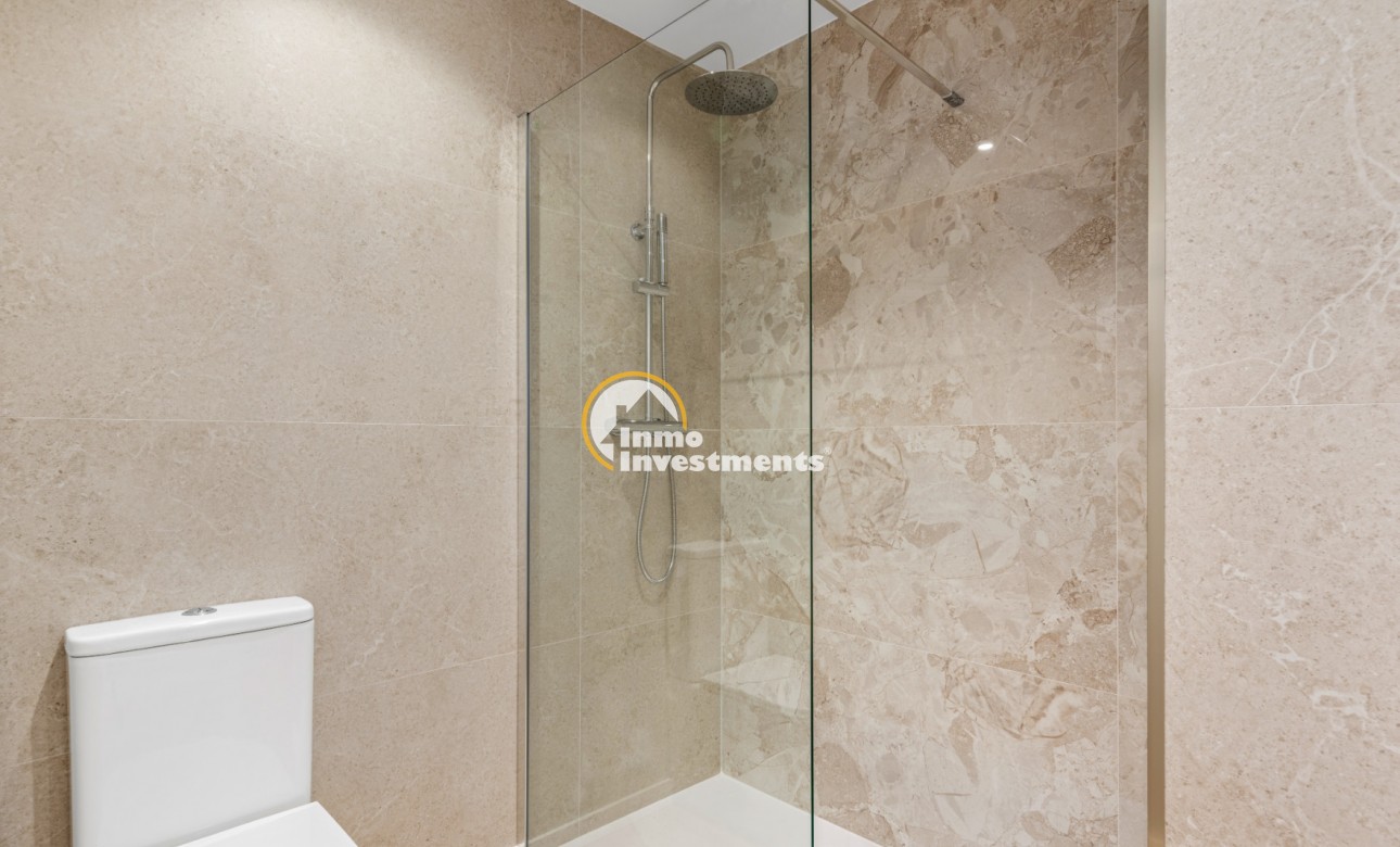 Resale - Apartment - Punta Prima - Beachside