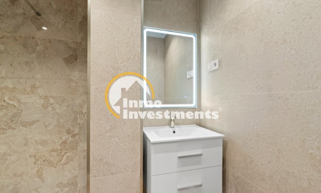 Resale - Apartment - Punta Prima - Beachside