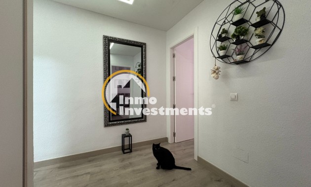 Resale - Apartment - Torrevieja - Centro