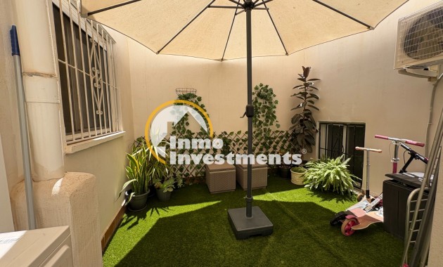 Resale - Apartment - Torrevieja - Centro