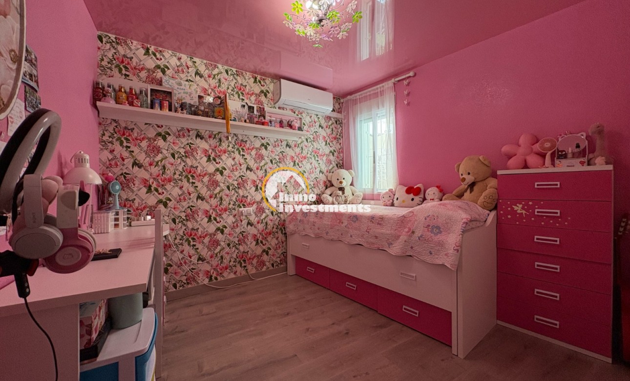 Resale - Apartment - Torrevieja - Centro