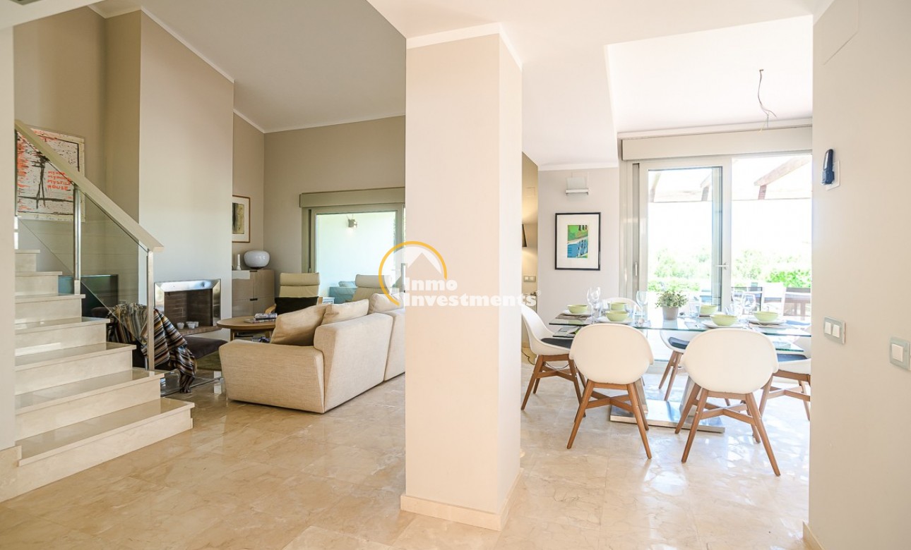 Resale - Villa - Orihuela Costa - Las Colinas