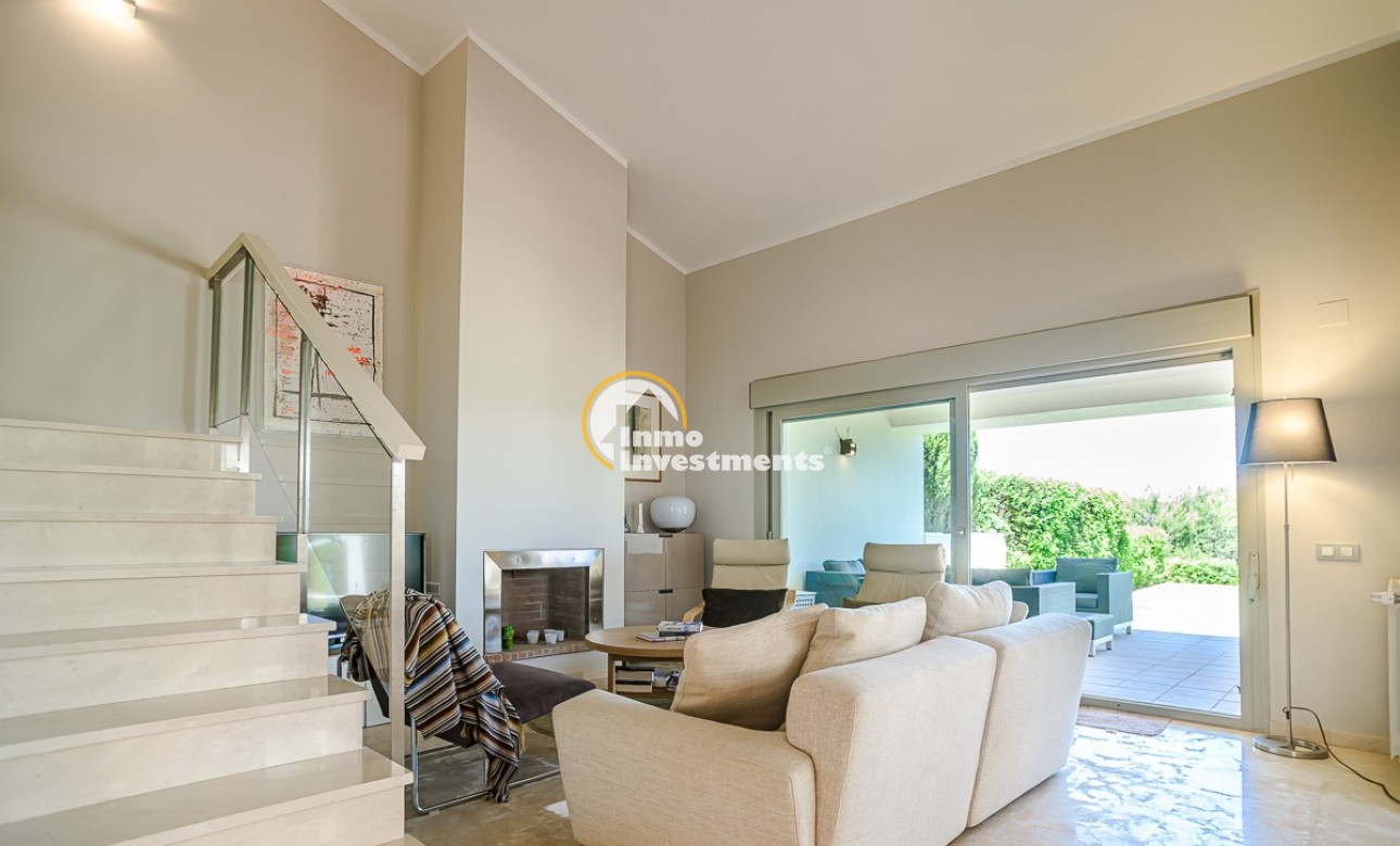 Resale - Villa - Orihuela Costa - Las Colinas