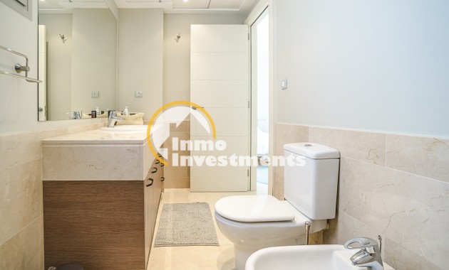 Resale - Villa - Orihuela Costa - Las Colinas