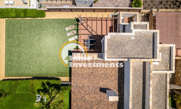 Resale - Villa - Orihuela Costa - Las Colinas