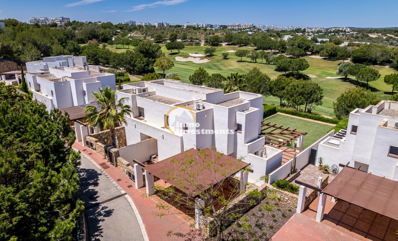 Resale - Villa - Orihuela Costa - Las Colinas