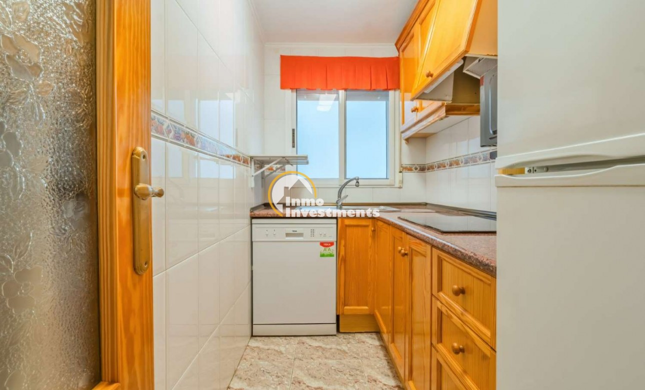 Resale - Apartment - Torrevieja - Playa del Cura