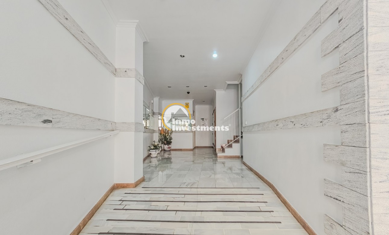 Resale - Apartment - Torrevieja - Playa del Cura
