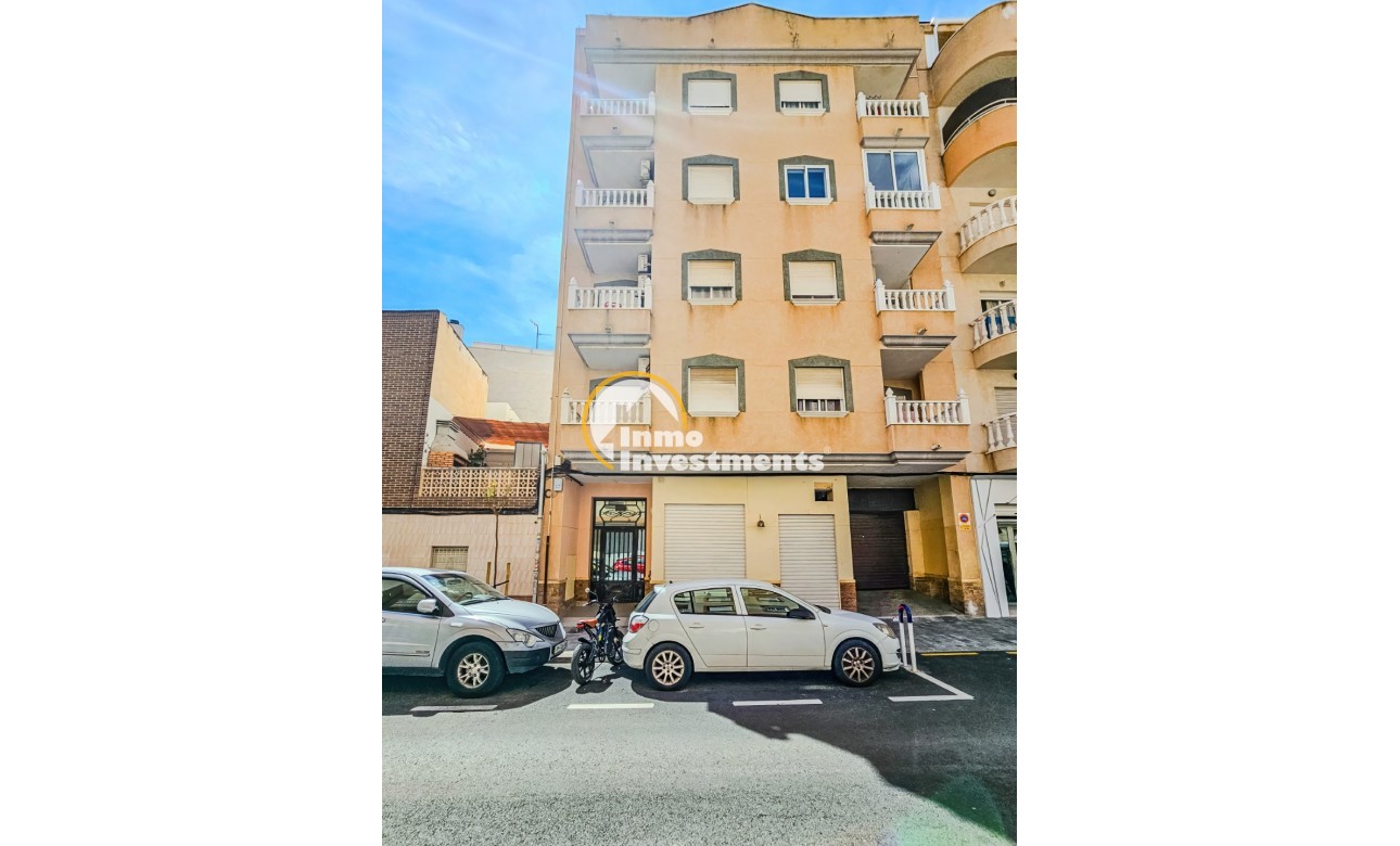 Resale - Apartment - Torrevieja - Playa del Cura