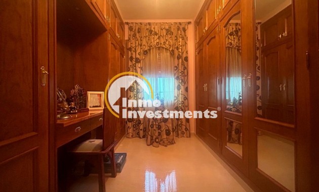 Resale - Villa - Campoamor - Campoamor beach