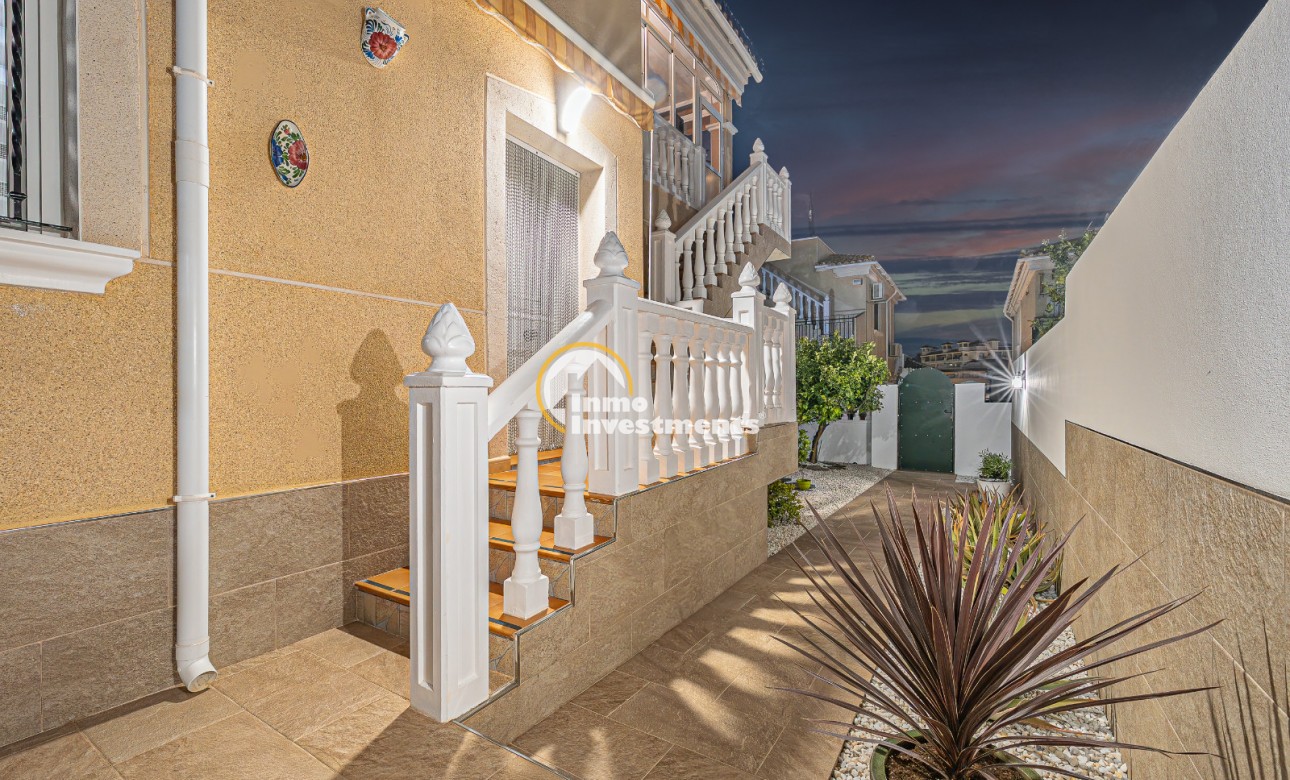 Resale - Villa - Villamartin - Montegolf