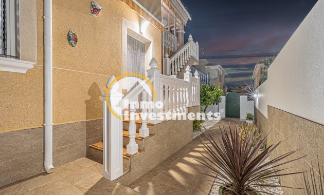 Resale - Villa - Villamartin - Montegolf