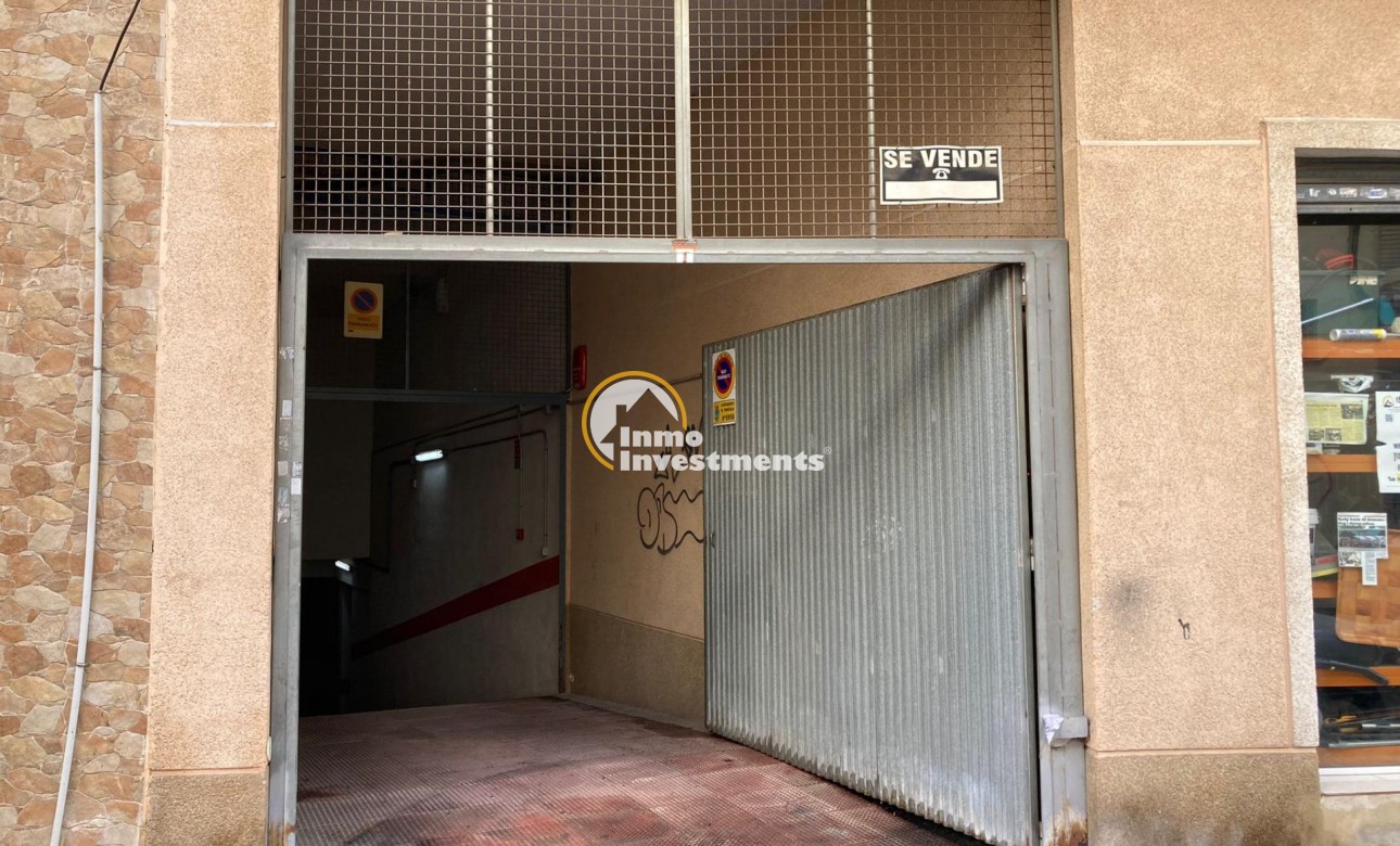 Resale - Garage - Torrevieja - Nueva Torrevieja