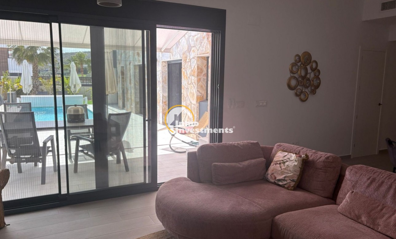 Resale - Villa - Algorfa - La Finca