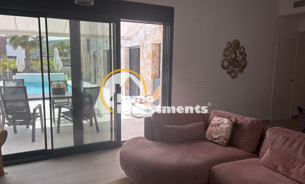 Resale - Villa - Algorfa - La Finca