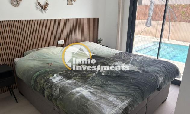 Resale - Villa - Algorfa - La Finca