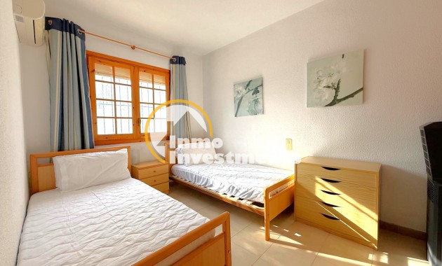 Resale - Town house - Villamartin - Verdemar