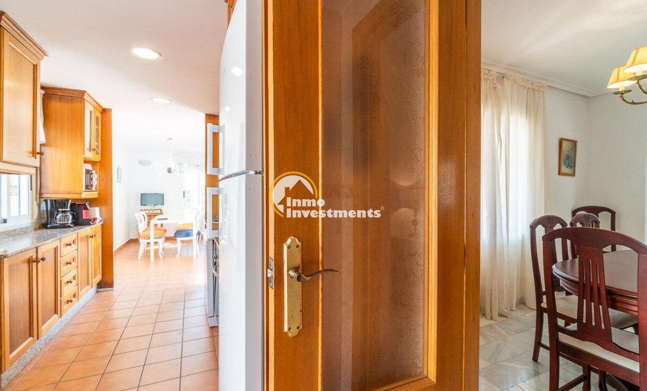 Resale - Villa - La Mata