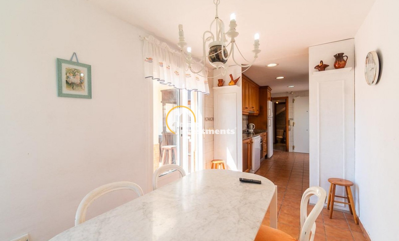 Resale - Villa - La Mata