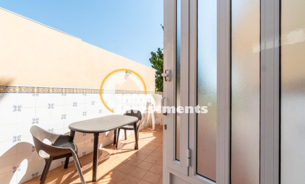 Resale - Villa - La Mata