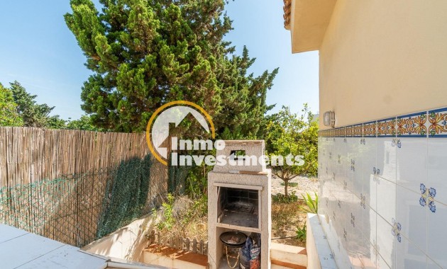 Resale - Villa - La Mata