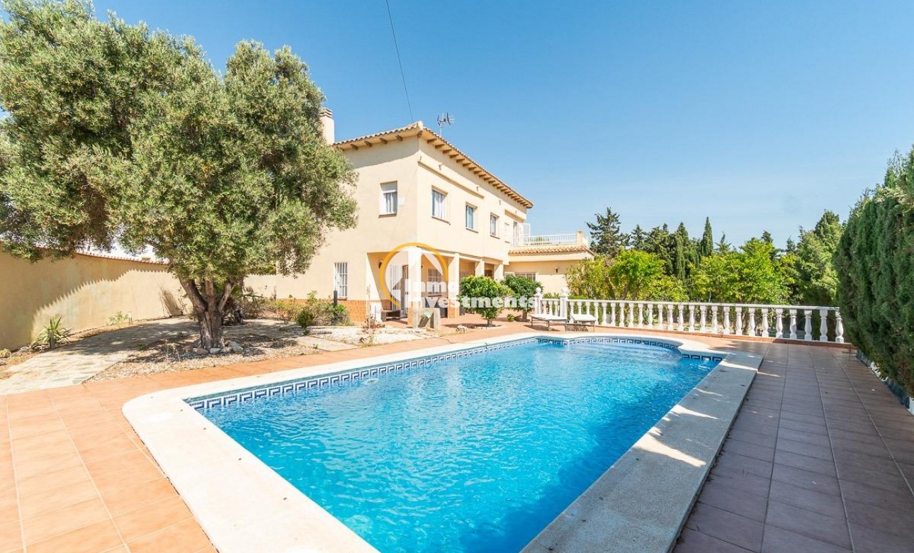 Resale - Villa - La Mata