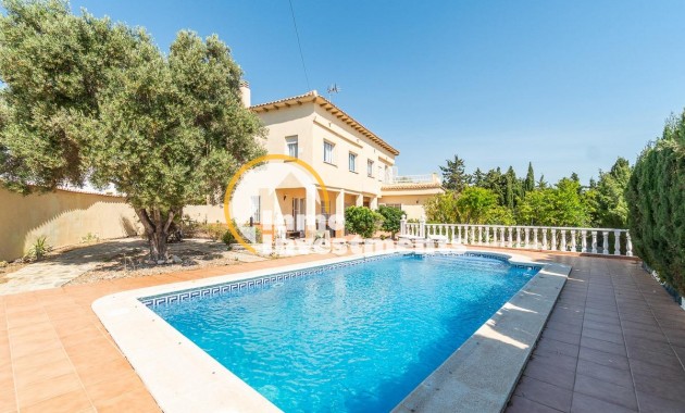 Resale - Villa - La Mata