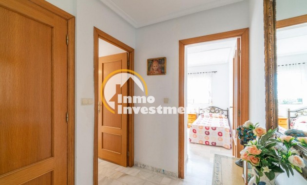 Resale - Villa - La Mata