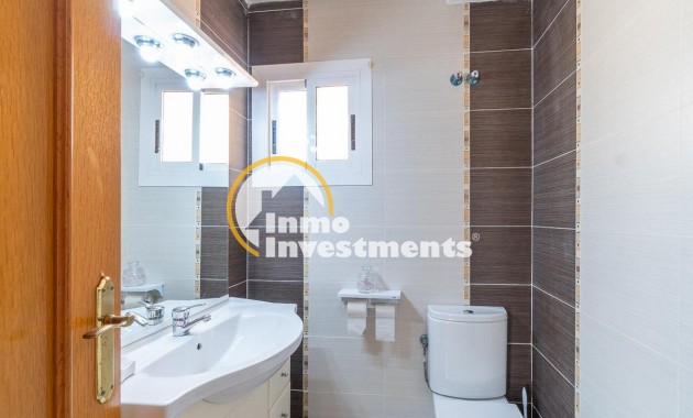 Resale - Villa - La Mata